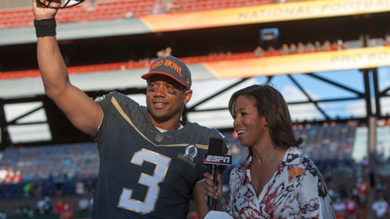 Russell Wilson throws 3 TDs in 49-27 Pro Bowl victory